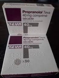 https://cdn.medigoapp.com/product/17d1b2f566d74ccc8f82388d38236525.jpg