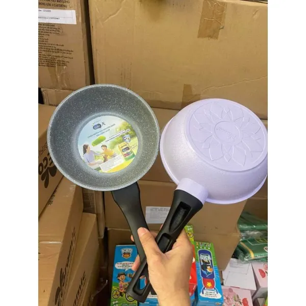 https://cdn.medigoapp.com/product/7a5637c067e243e7ac822017fc8e9802.jpeg
