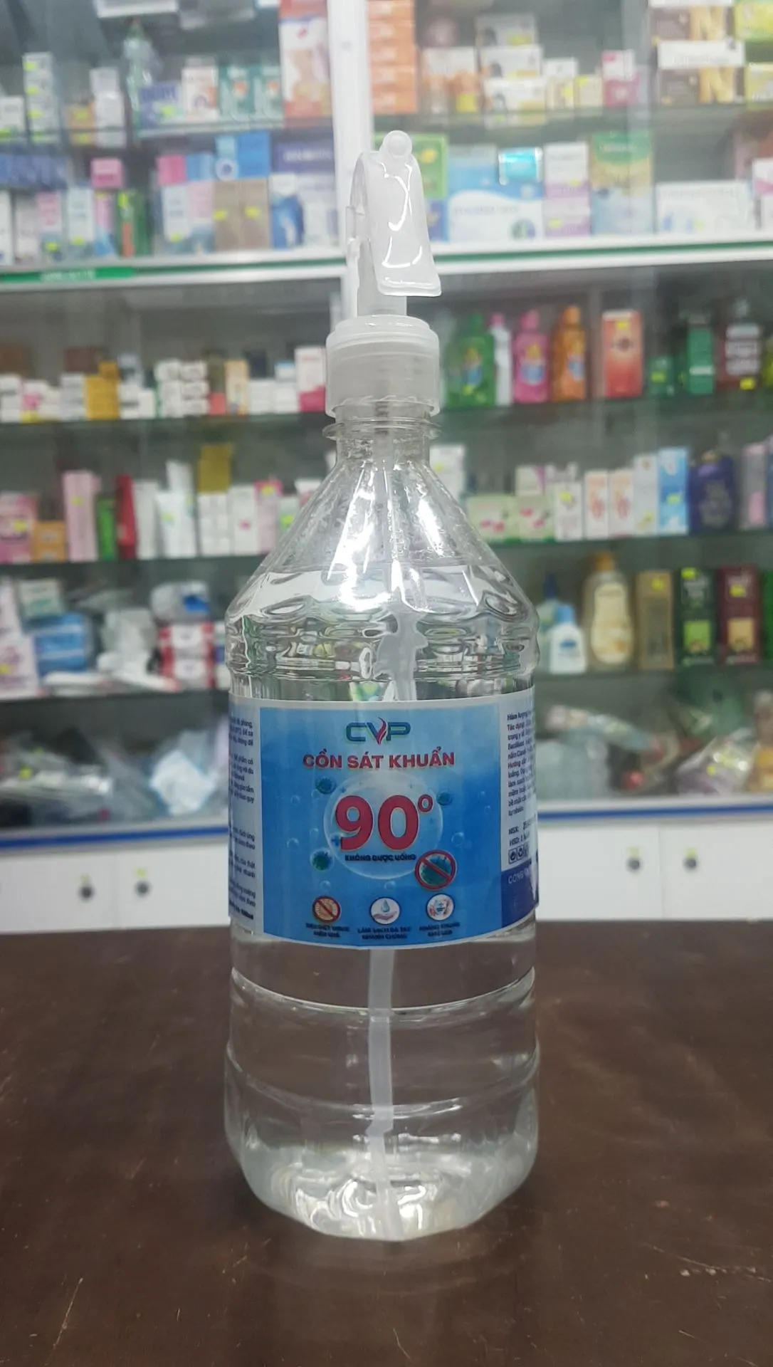 https://cdn.medigoapp.com/product/Con_Sat_Khuan_90_do_CVP_50fb57d0e7.jpg