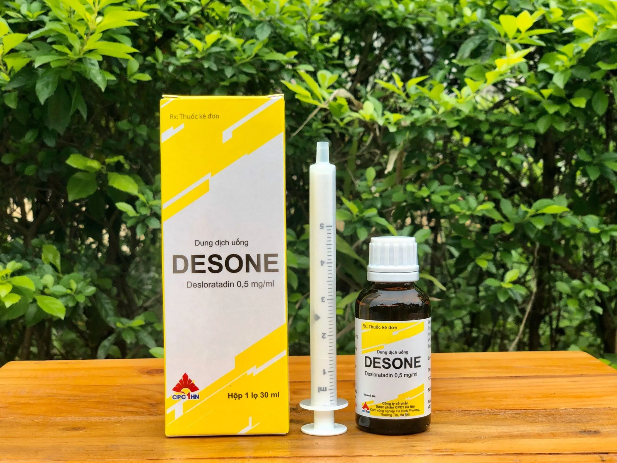 https://cdn.medigoapp.com/product/Desone_3_min_3ec933dcd5.jpg