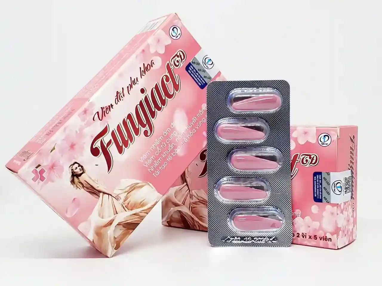 https://cdn.medigoapp.com/product/Fungiact_td_56af42fd46.jpg