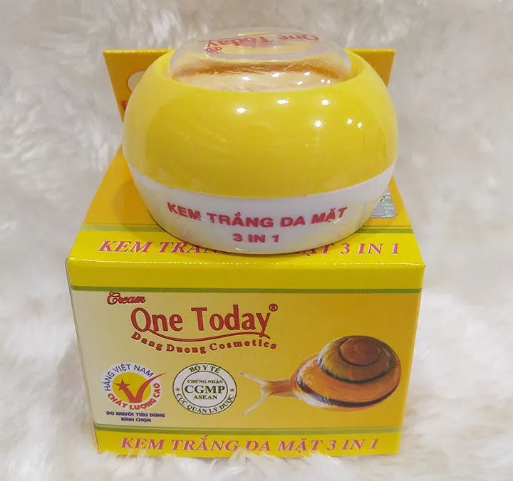 https://cdn.medigoapp.com/product/One_Today_trang_da_3in1_dang_duong_32734c6bd7.jpg