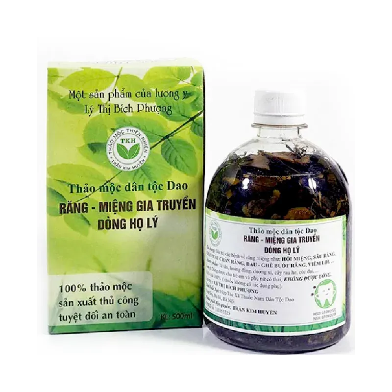 https://cdn.medigoapp.com/product/Thao_moc_Rang_mieng_Tran_Kim_Huyen_hop_1_chai_500ml_2_ab31672db2.webp
