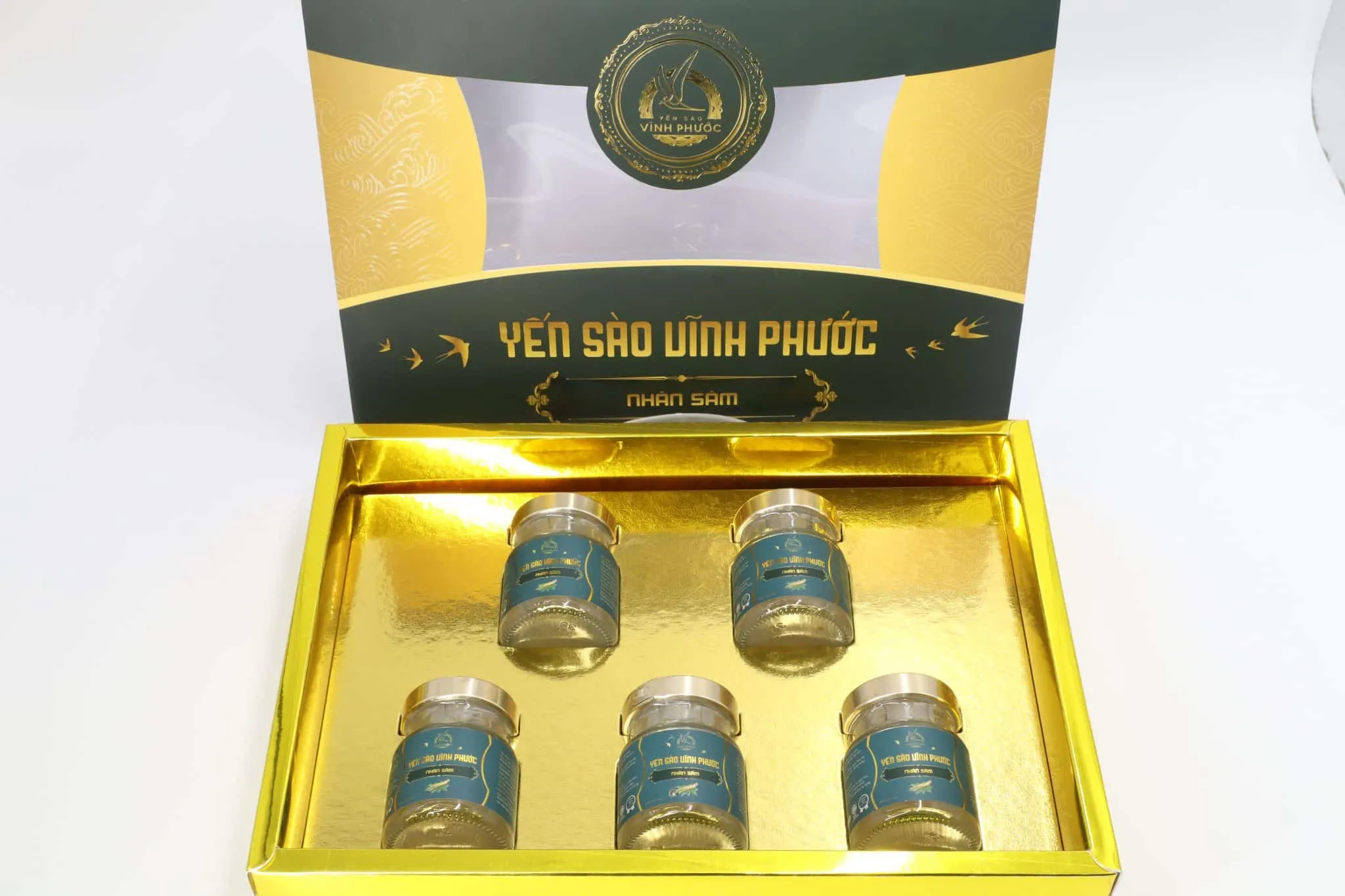 https://cdn.medigoapp.com/product/Yen_Sao_Chung_Nhan_Sam_Vinh_Phuoc_70ml_20_Yen_Tuoi_7ce253c41f.jpg