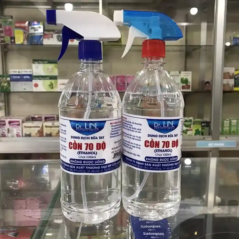 https://cdn.medigoapp.com/product/con_70_do_dr_line_co_voi_xit_chai_1000ml_fe8e4c9d0f.webp