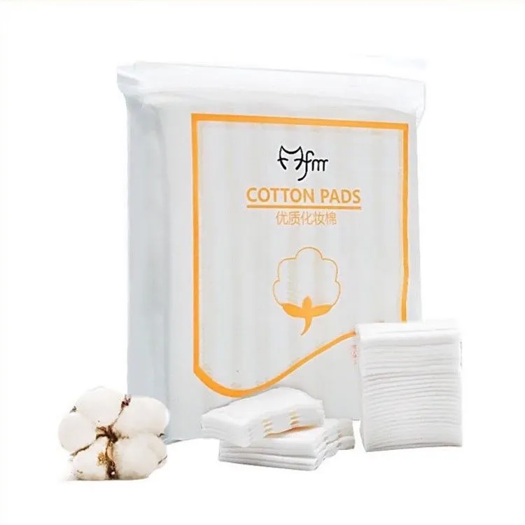 https://cdn.medigoapp.com/product/cotton_pads_5d0fc2b4a2.jpg