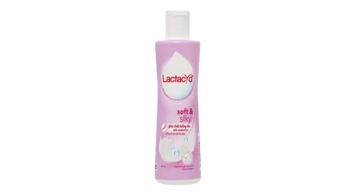 https://cdn.medigoapp.com/product/ddvspn_lactacyd_soft_silky_250ml_2_5_700x467_2d2a49ebae.jpg