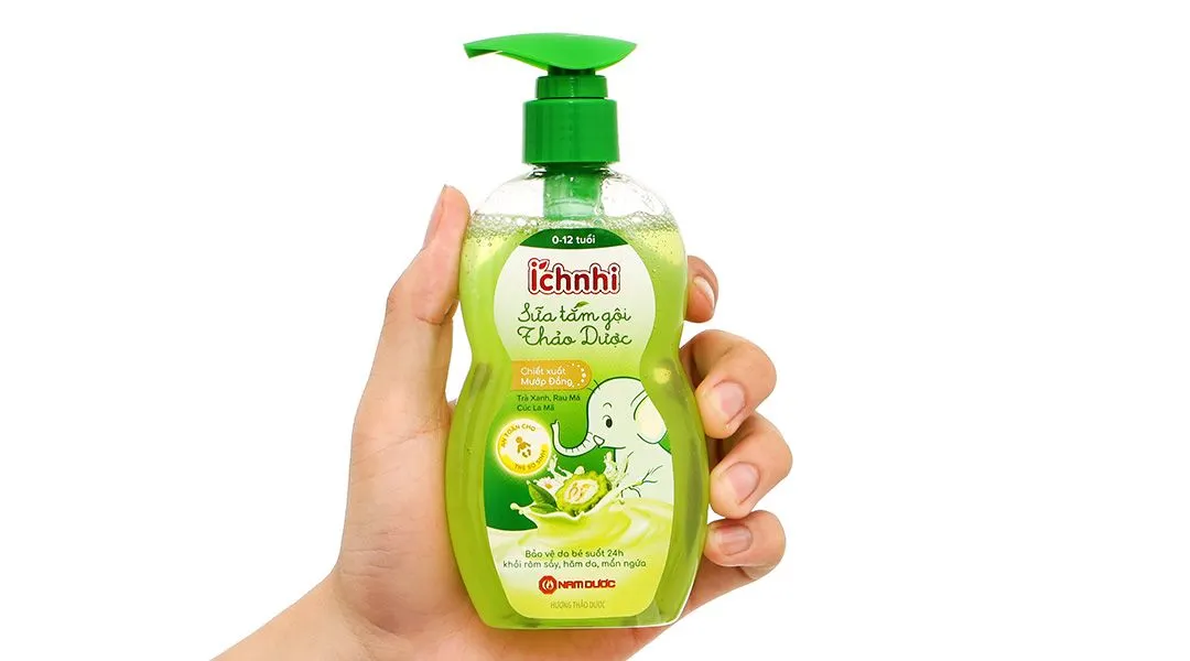 https://cdn.medigoapp.com/product/sua_tam_goi_thao_duoc_ich_nhi_hop_200ml_8_273a9f57f3.jpg
