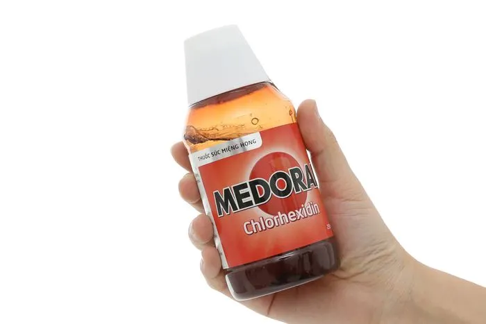 https://cdn.medigoapp.com/product/thuoc_suc_mieng_sat_khuan_vung_hong_medoral_250ml_5_b06b968e0f.jpeg