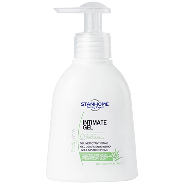 Dung dịch vệ sinh vùng kín tinh chất lô hội Stanhome Intimate Gel Aloe Vera chai 200ml