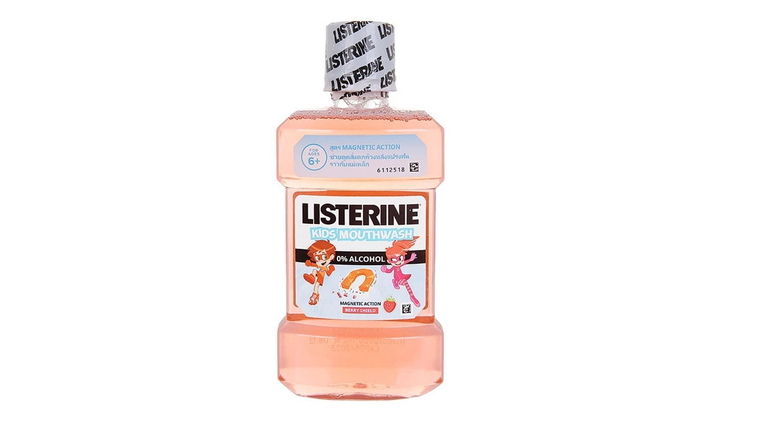 Nước súc miệng cho bé LISTERINE Kids Mouthwash hương Dâu chai 250ml