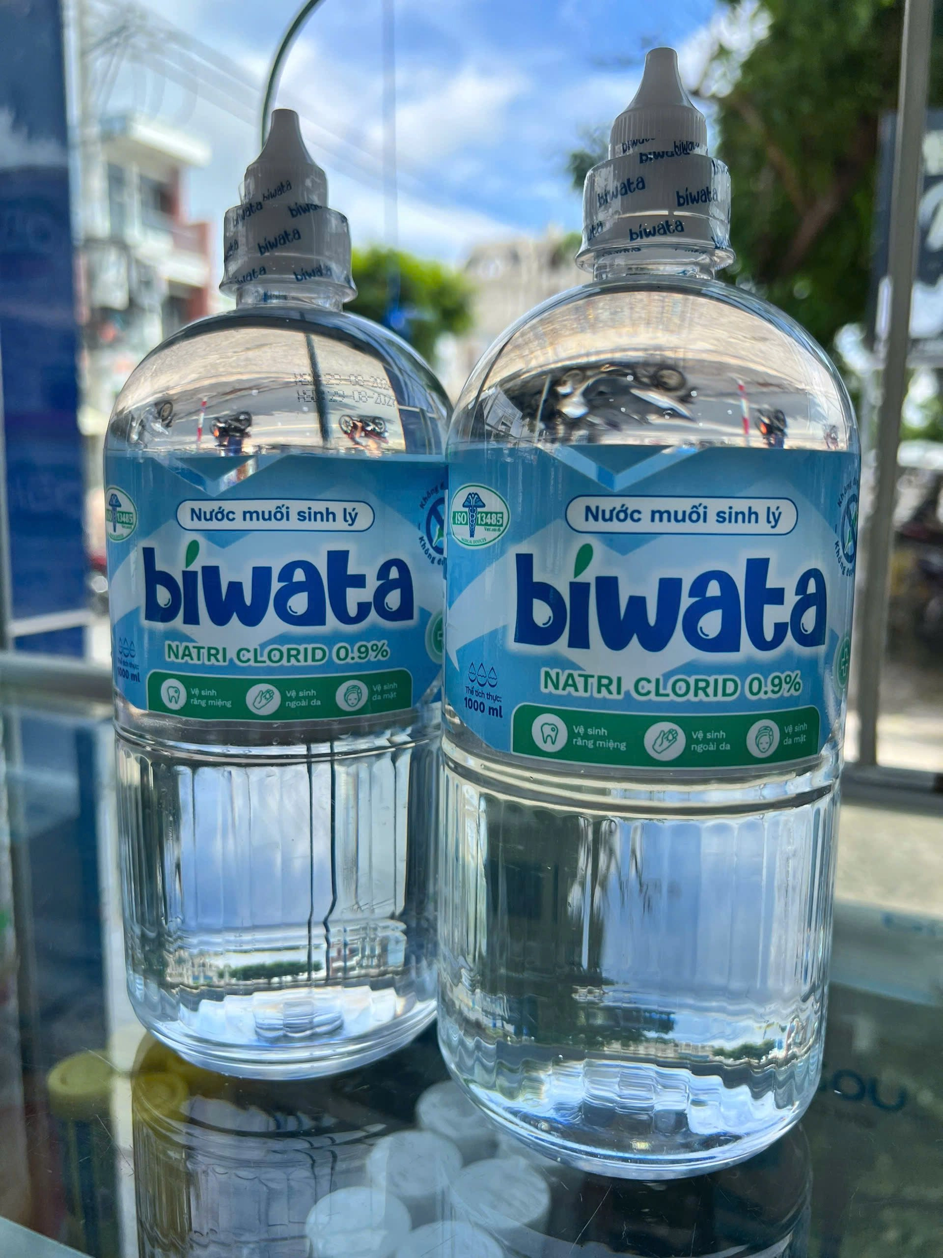 Nước muối sinh lý  Biwata natri clorid 0.9% chai 1000ml