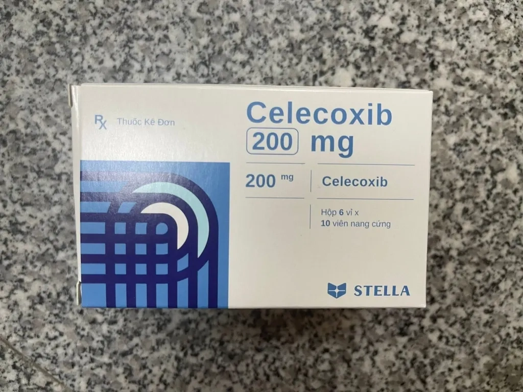 Thuốc giảm đau, kháng viêm Celecoxib 200mg Stella hộp 6 vỉ x 10 viên