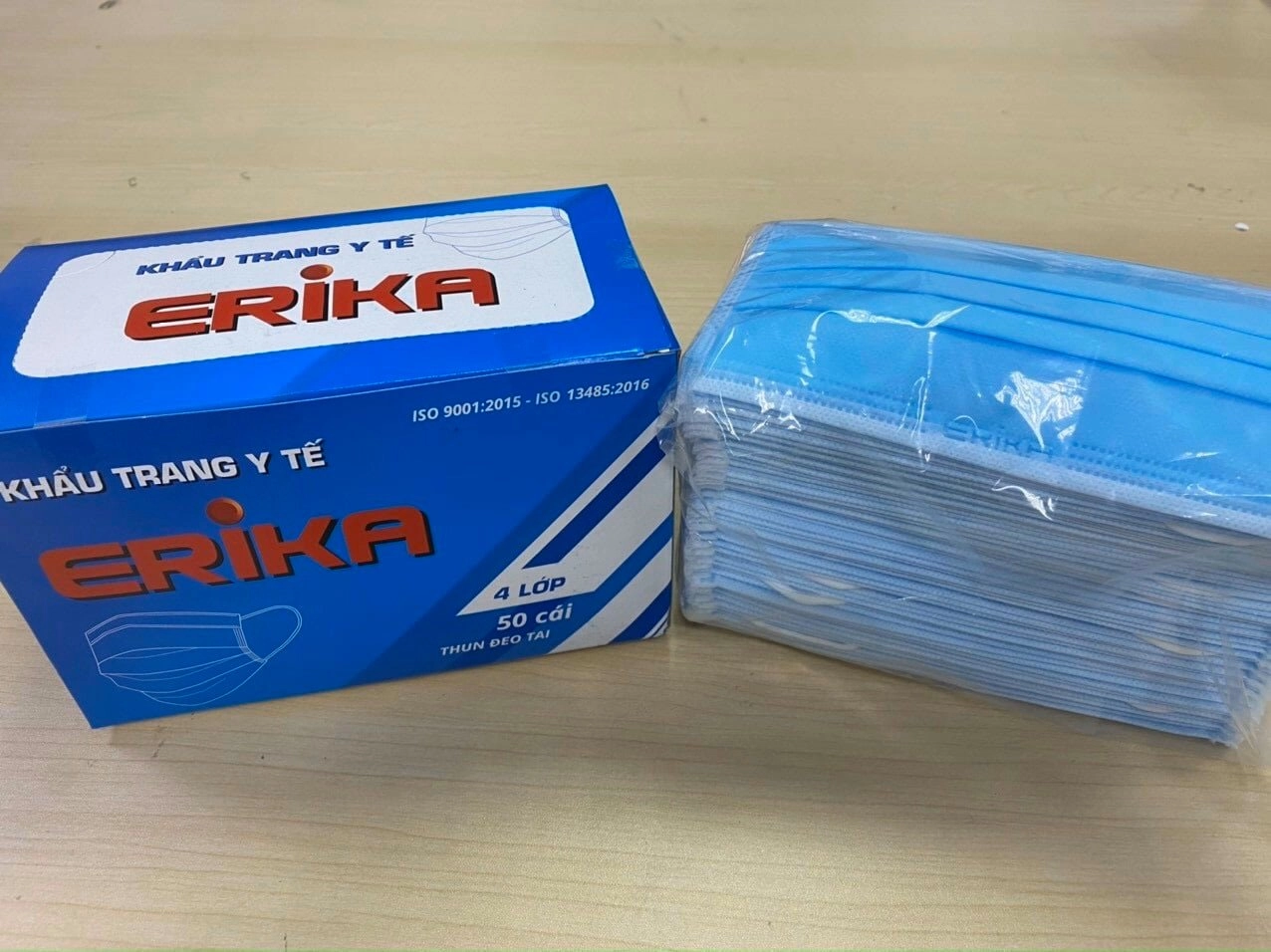 Khẩu trang y tế 4 lớp ERIKA hộp 50 cái