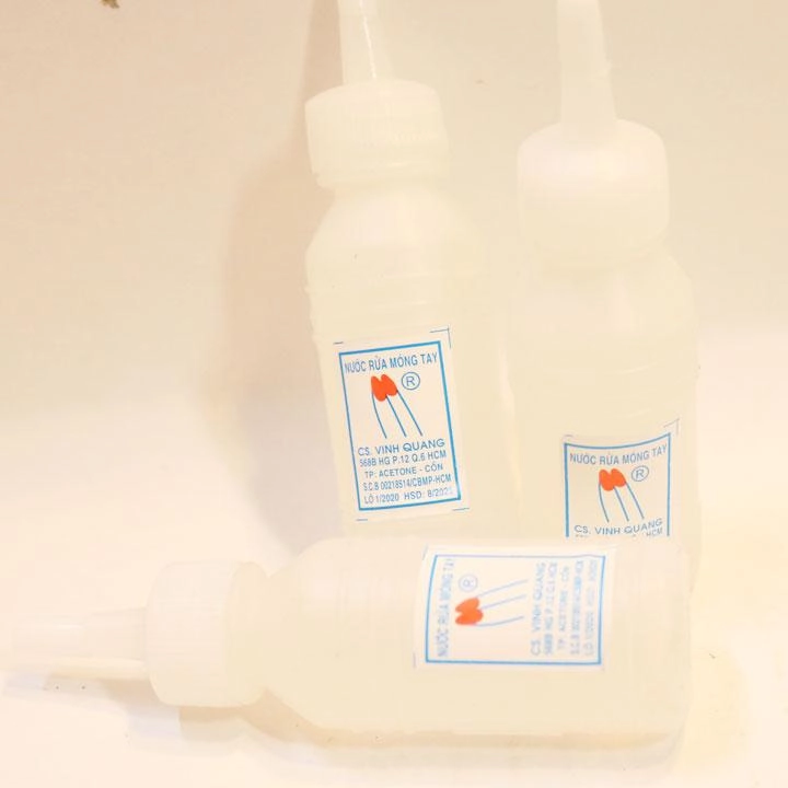 Nước rửa móng tay Vinh Quang chai 37ml