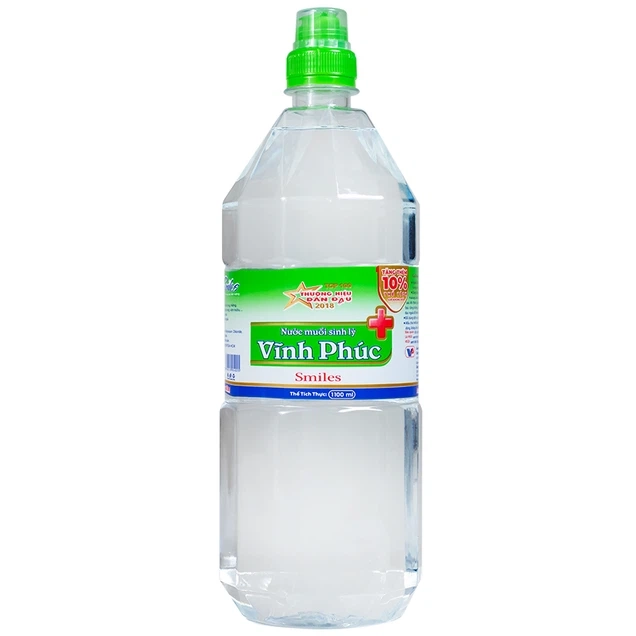 Làm sạch răng, khử mùi hôi khoang miệng nước muối Natri Clorid 0.9 Vĩnh Phúc Smiles chai 1100ml