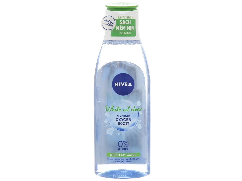 Nước tẩy trang Nivea dành cho da dầu White oil clear (xanh lá) chai 200ml