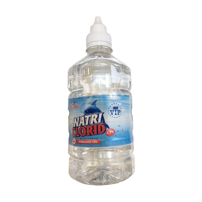 Nước muối sinh lý Natri Clorid 0,9% Quốc Dân (nắp có vòi) chai 500ml