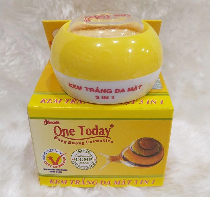 Kem trắng da mặt 3 in 1 Ốc Sên One Today hộp 1 lọ 9g