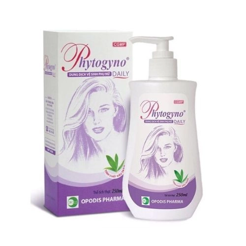 Dung dịch vệ sinh phụ nữ Phytogyno Daily chai 250ml