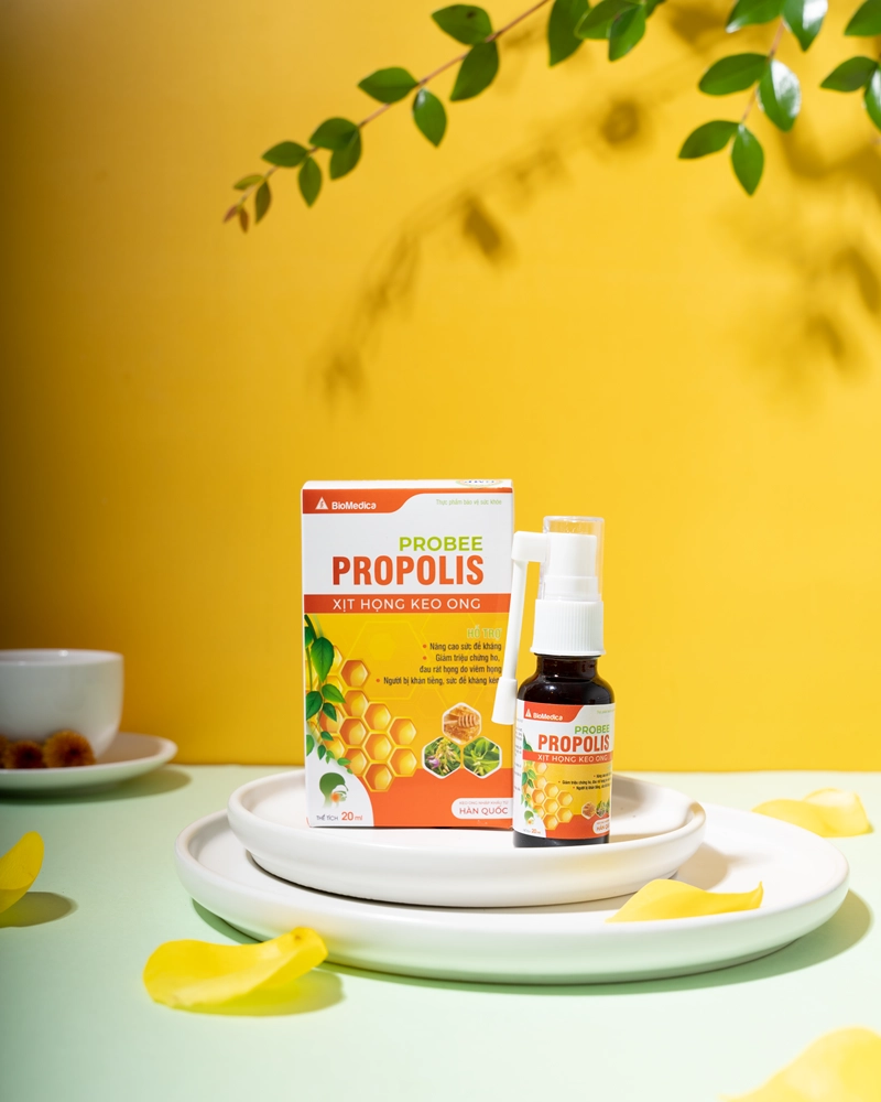 Xịt họng keo ong Propolis hộp 1 lọ 20 ml