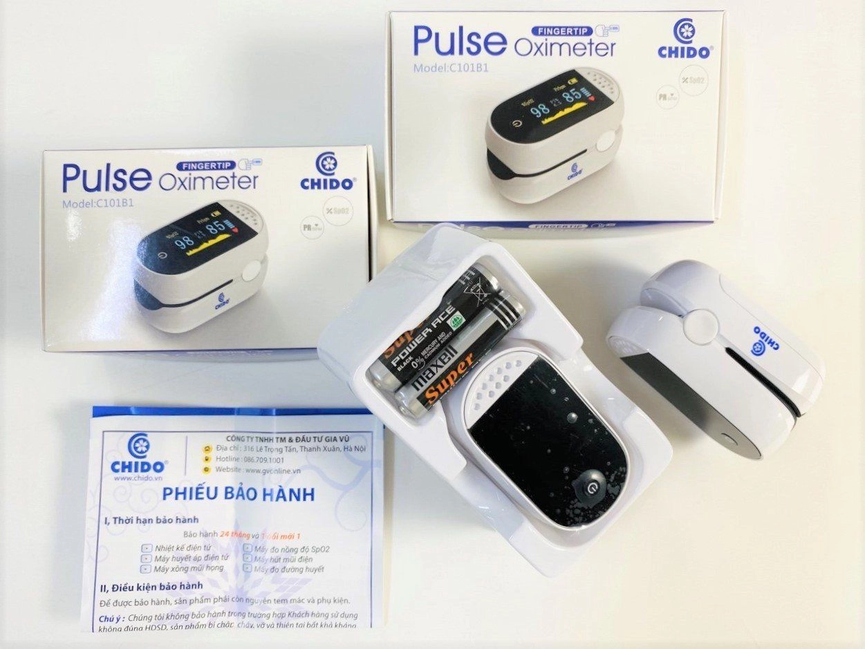 Máy đo nồng độ oxy máu SpO2 và nhịp tim Fingertip Pulse Oximeter Chido C101B1 hộp 1 cái