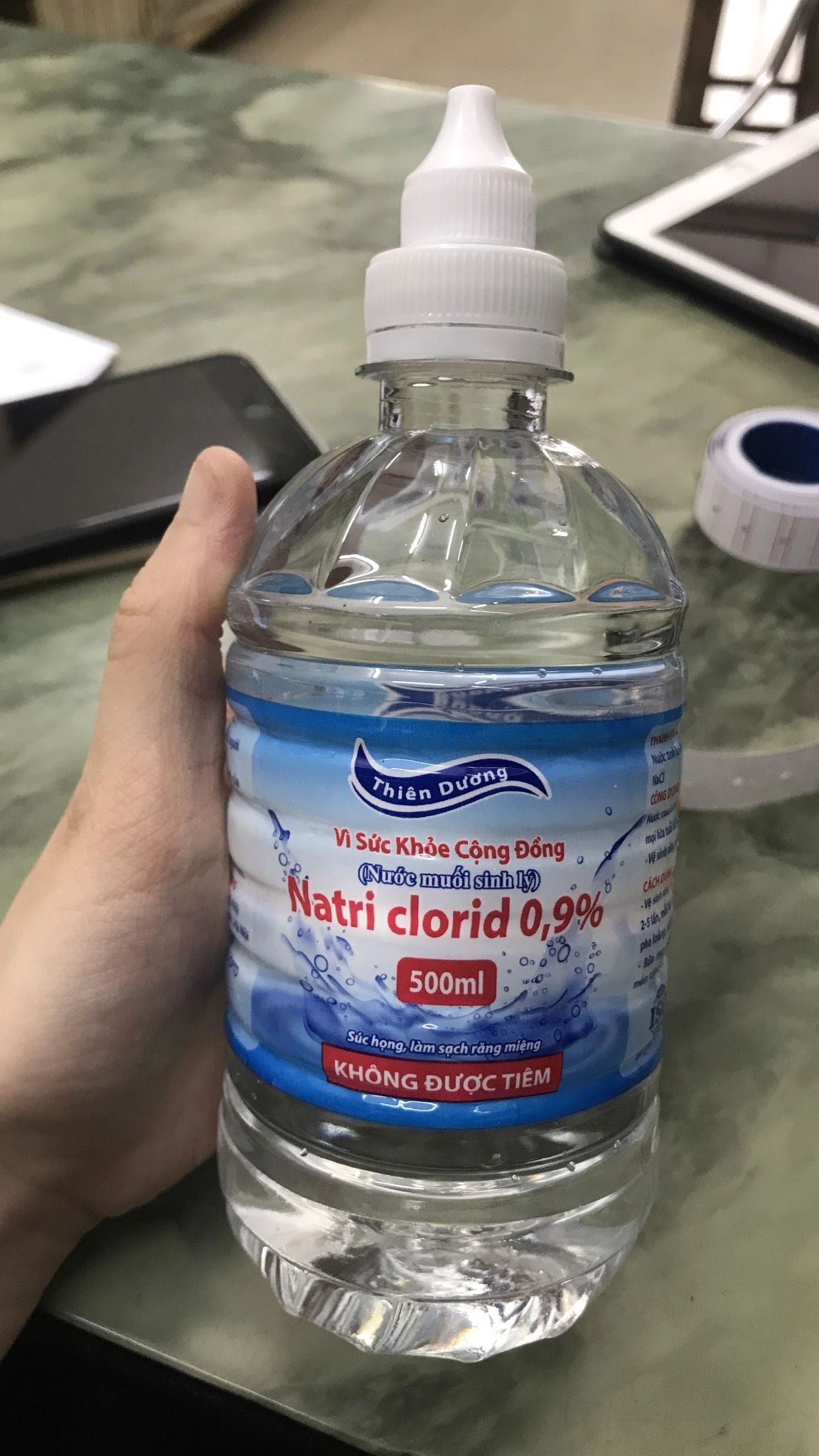 Nước muối sinh lý Natri Clorid 0.9% Thiên Dương chai 500ml
