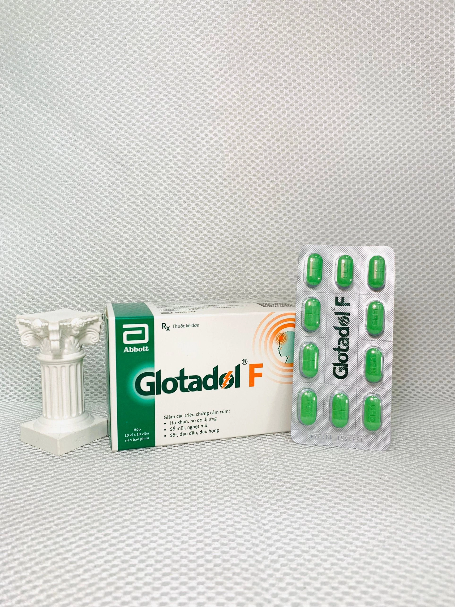 Thuốc trị sổ mũi, nghẹt mũi, nhức đầu Glotadol F (trắng) hộp 10 vỉ x 10 viên nén bao phim